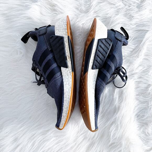 Adidas NMD R2 Primeknit Grey Five Core Black Sneaker - Picture 4 of 9